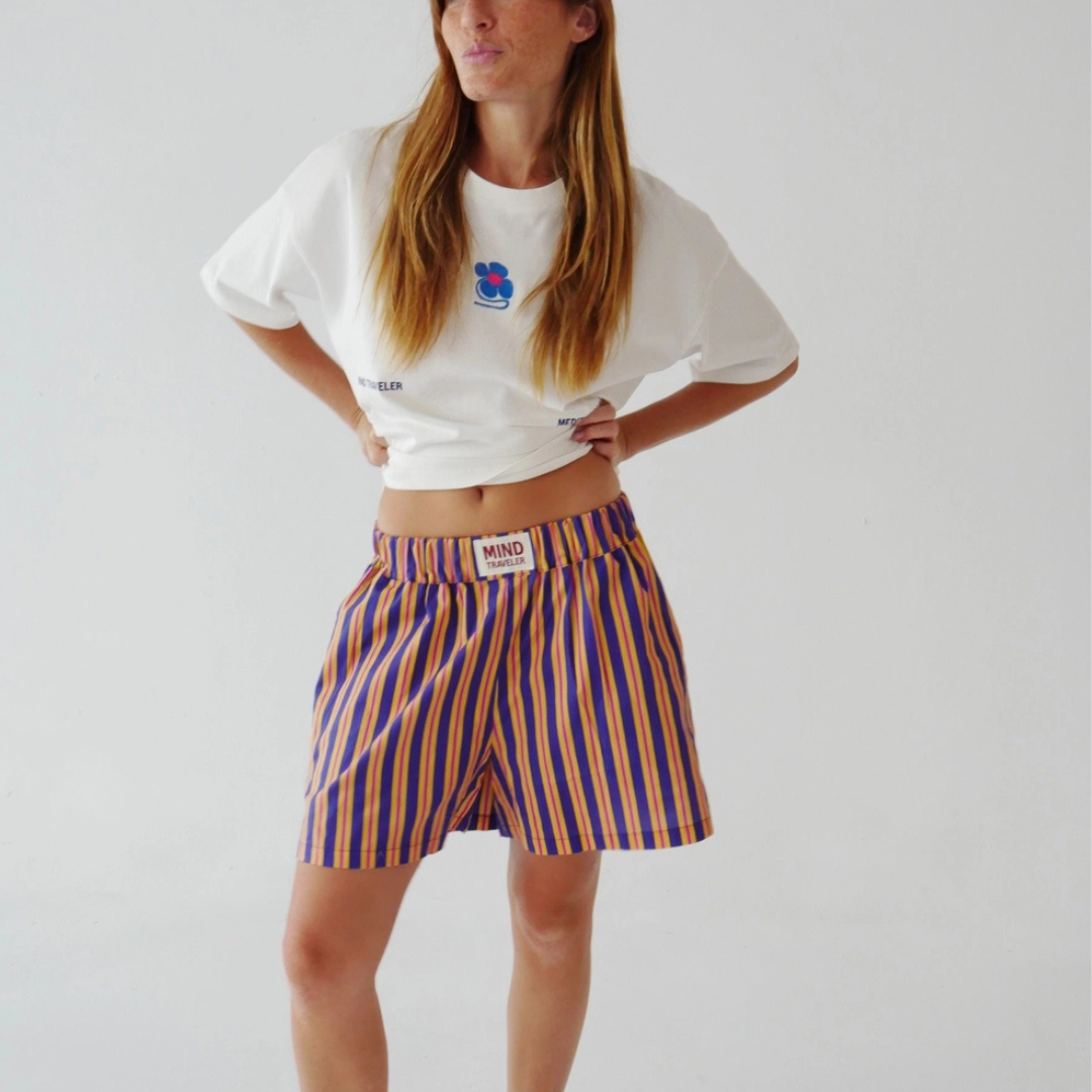 Kurze mediterrane Shorts