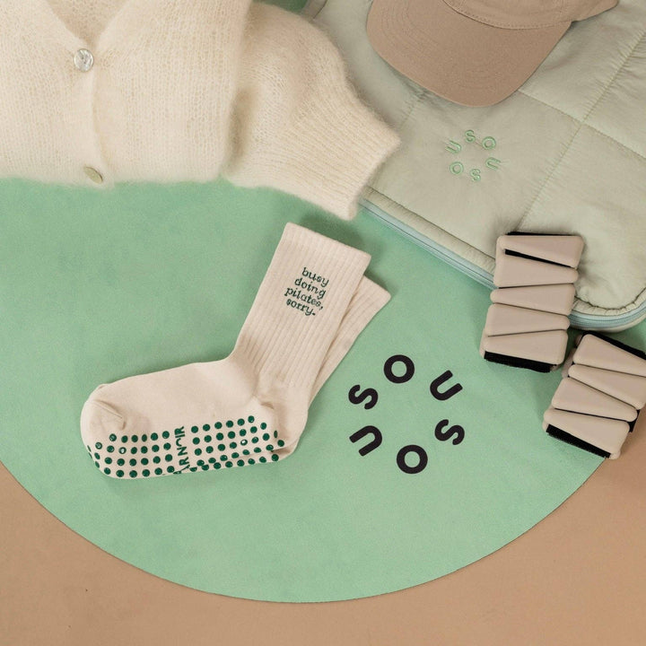 Grip Socken  "Busy Doing Pilates/ meet me for matcha Beige"