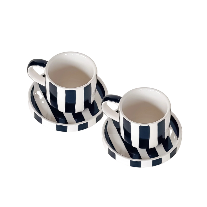 Espressotasse mit Untersetzer